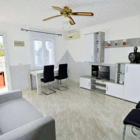 Holiday home Casa Venus Salinas De *